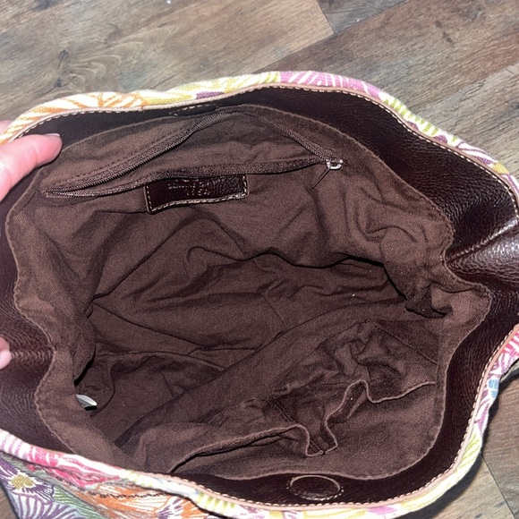 Fossil floral canvas and mixed media shoulder bag - Picture 10 of 14
